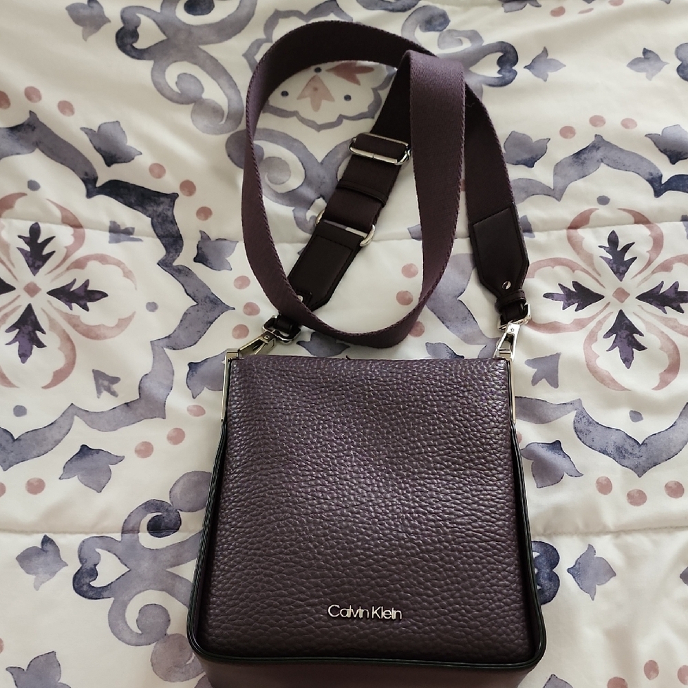 CALVIN KLEIN Dark Purple Crossbody Bag With Silver Hardware